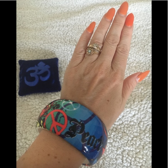 Peace and Love Cuff Bracelet with Tattoo Design - Picture 3 of 4